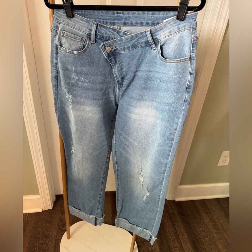 Light Blue Distressed Women Jeans